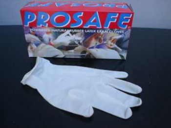 Latex gloves, medium, 100 per box