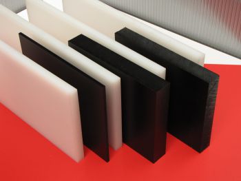 Plaque en plastique HDPE / PE, noir, 5 mm par m2